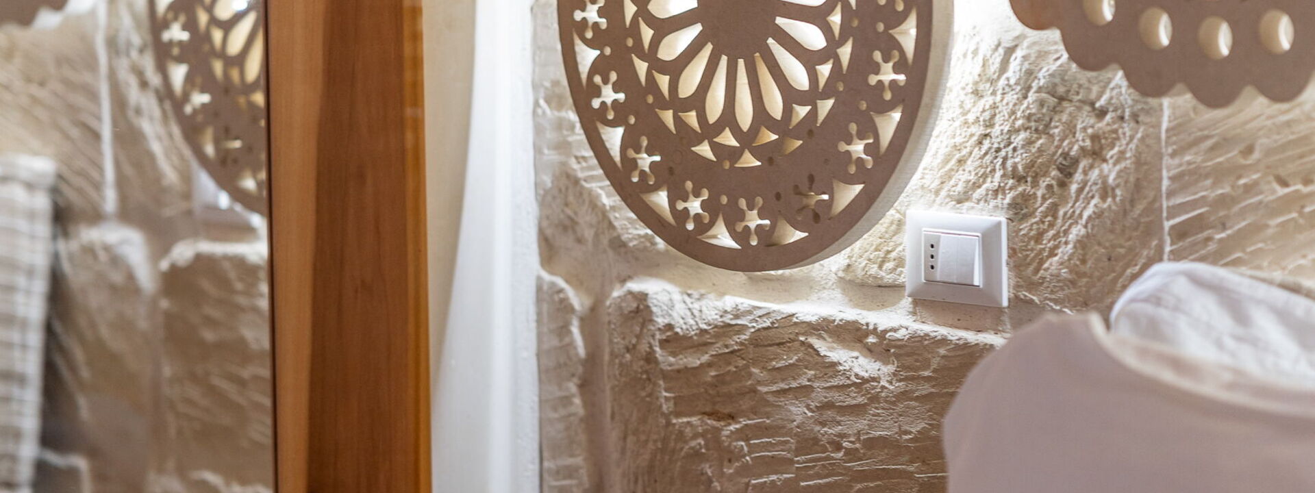 Corte Dei Granai Raro Rooms Collection - Odisseo - Romantic Room - Borgo Bianco