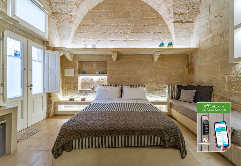 Corte Dei Granai Raro Rooms Collection - Timilia - Romantic Room - Borgo Bianco