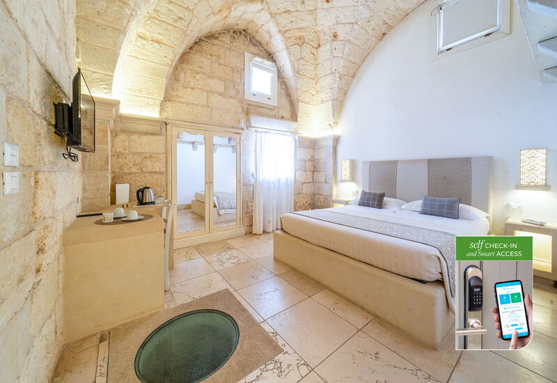 Corte Dei Granai Raro Rooms Collection - Carlottina Bianca - Romantic Room - Corte Dei Granai