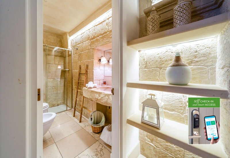 Corte Dei Granai Raro Rooms Collection - Carlottina Bianca - Romantic Room - Corte Dei Granai