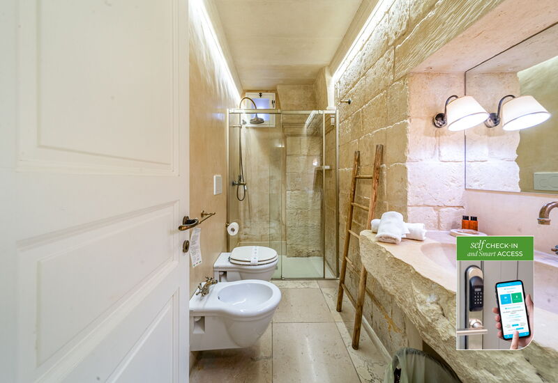 Corte Dei Granai Raro Rooms Collection - Carlottina Bianca - Romantic Room - Corte Dei Granai