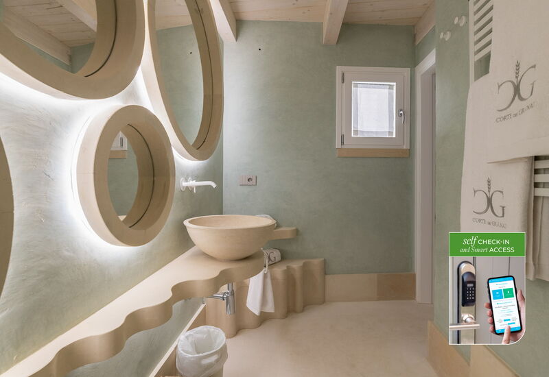 Corte Dei Granai Raro Rooms Collection - Drusilla - Deluxe Room with Bath Tub - Borgo Bianco