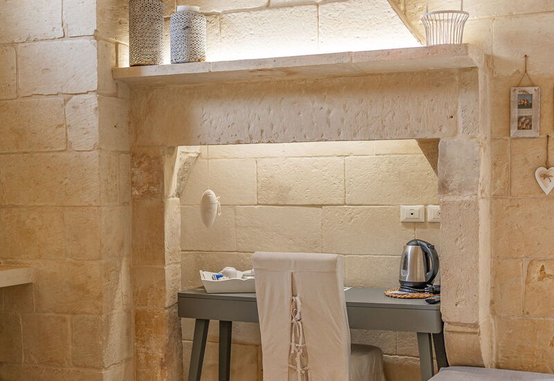 Corte Dei Granai Raro Rooms Collection - Meridiano - Romantic Room - Borgo Bianco